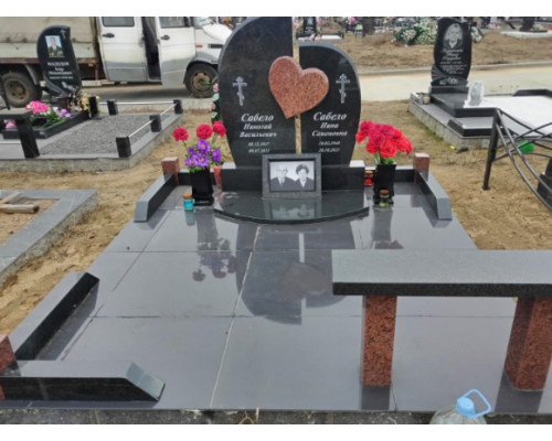 Мемориальный комплекс  из гранита  РК-10 договорная цена