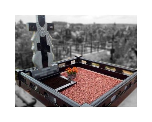 Мемориальный комплекс  из гранита  РК-7 договорная цена